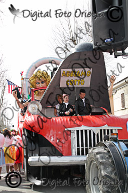 LUCA0008.jpg