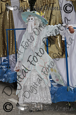 LUCA0302.jpg