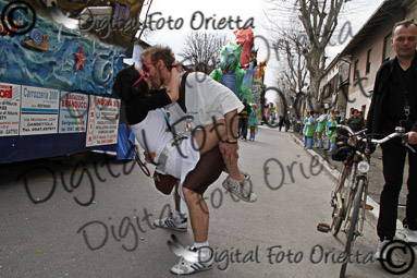 LUCA0401.jpg