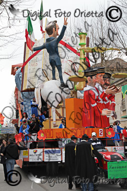 LUCA0600.jpg