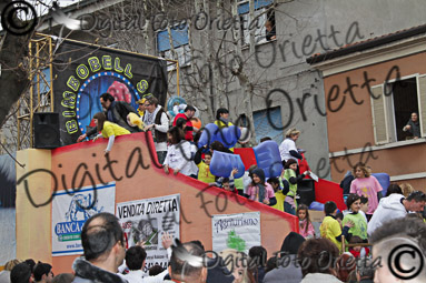 LUCA0900.jpg